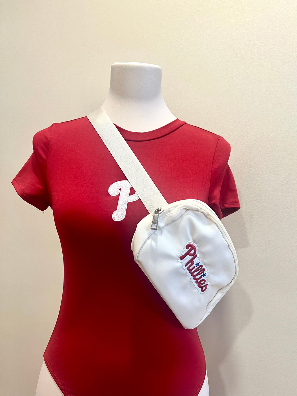 Red Short-sleeve Classic Phillies Bodysuit